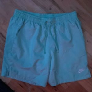 Men’s Nike woven shorts